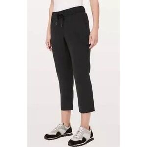 Lululemon On The Fly Crop 23" Woven Pants